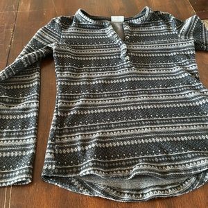 Women’s Columbia Henley shirt